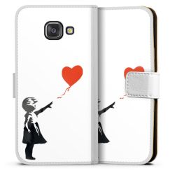 Sideflip with flap white