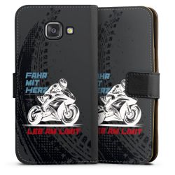 Sideflip mit langer Lasche schwarz