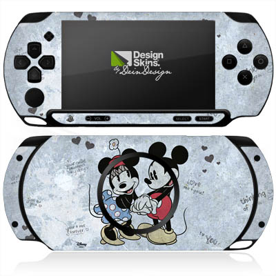 Mickey & Minnie In Love