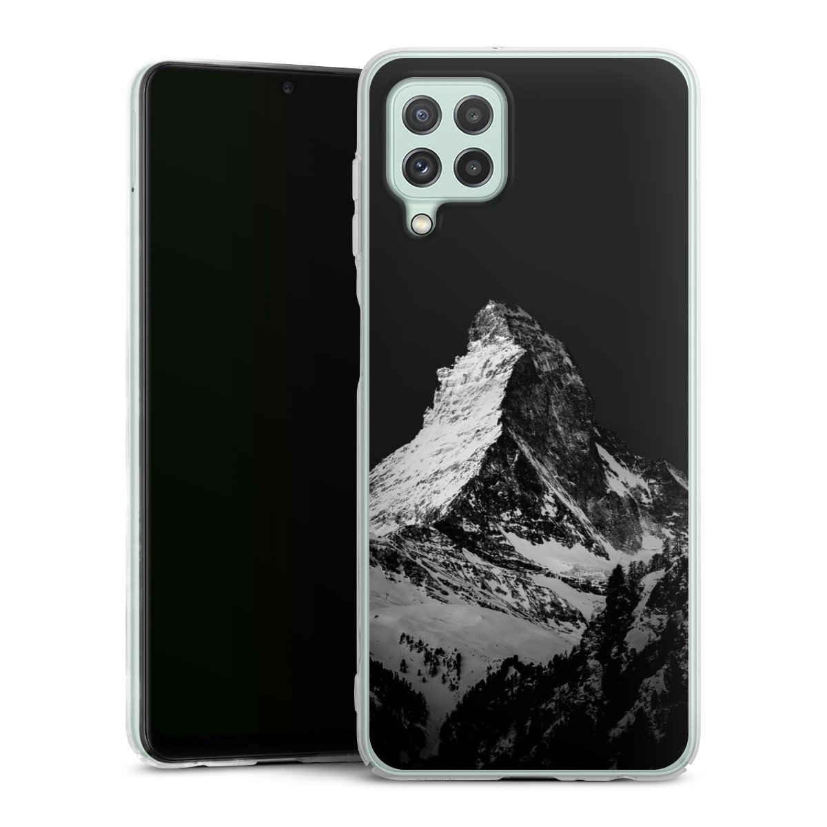 Montagnes enneigées