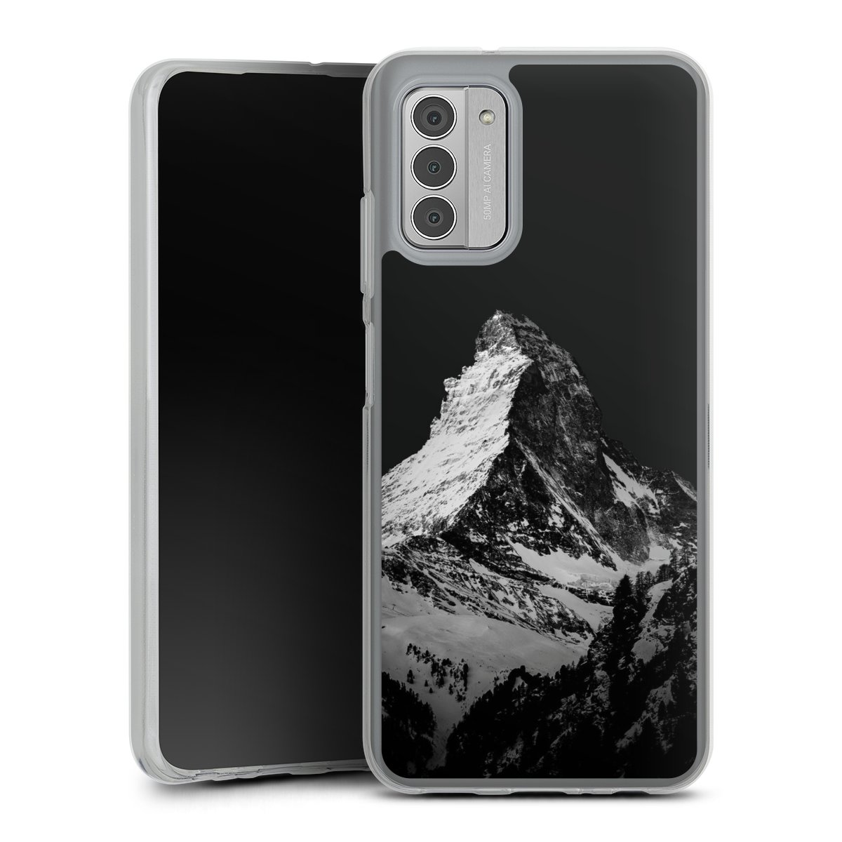 Montagnes enneigées