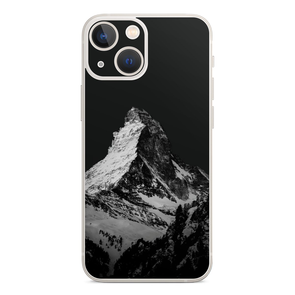 Montagnes enneigées