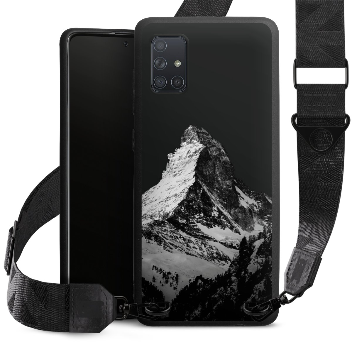 Montagnes enneigées