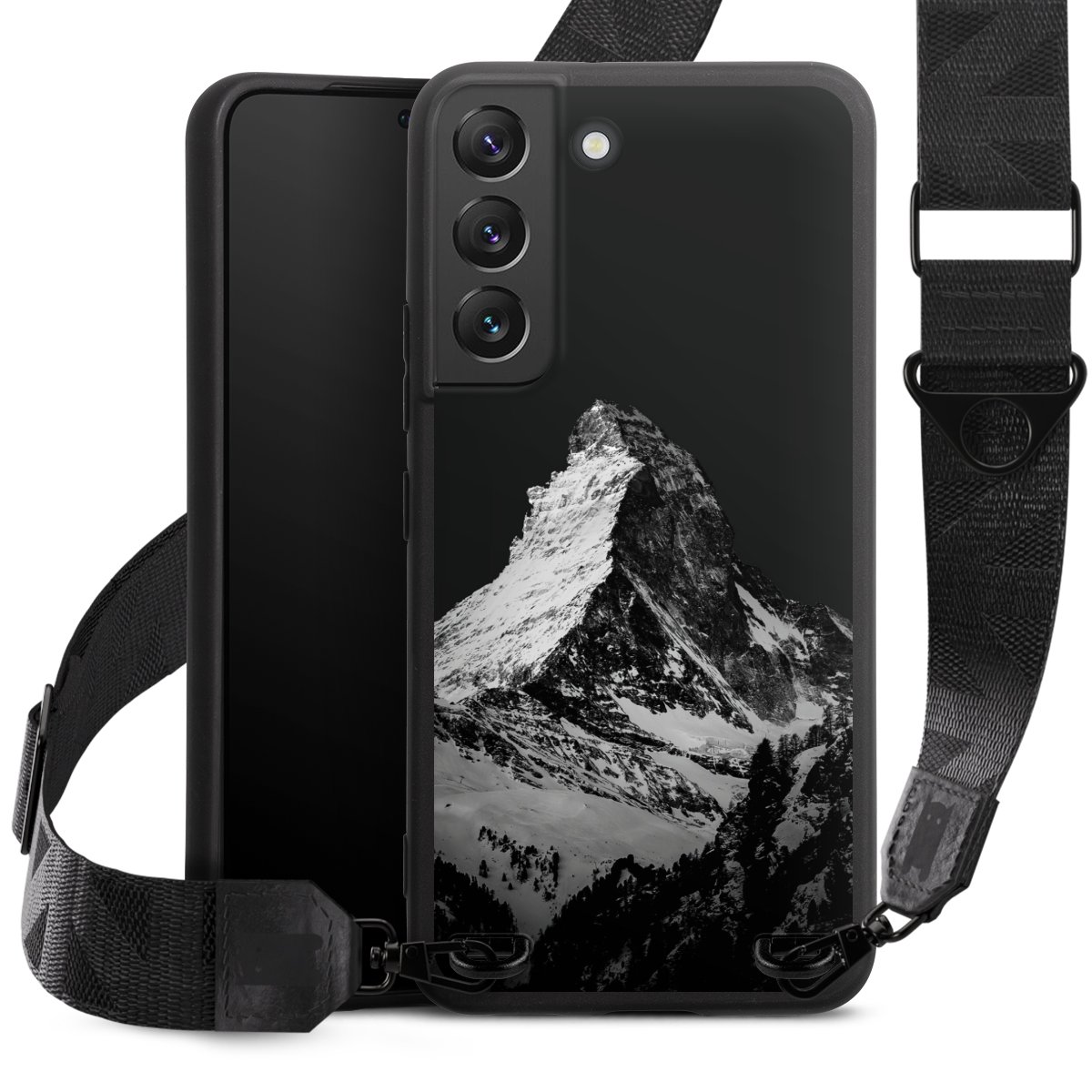 Montagnes enneigées