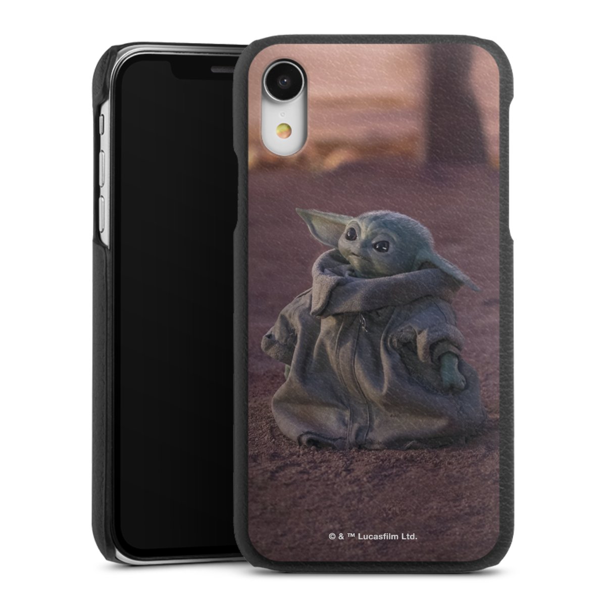 The Child schaut nach oben