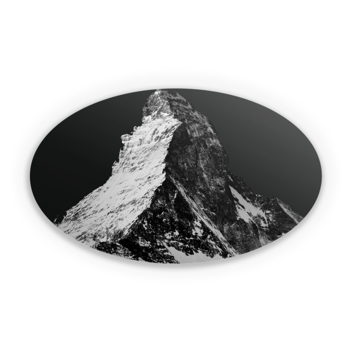 Montagnes enneigées