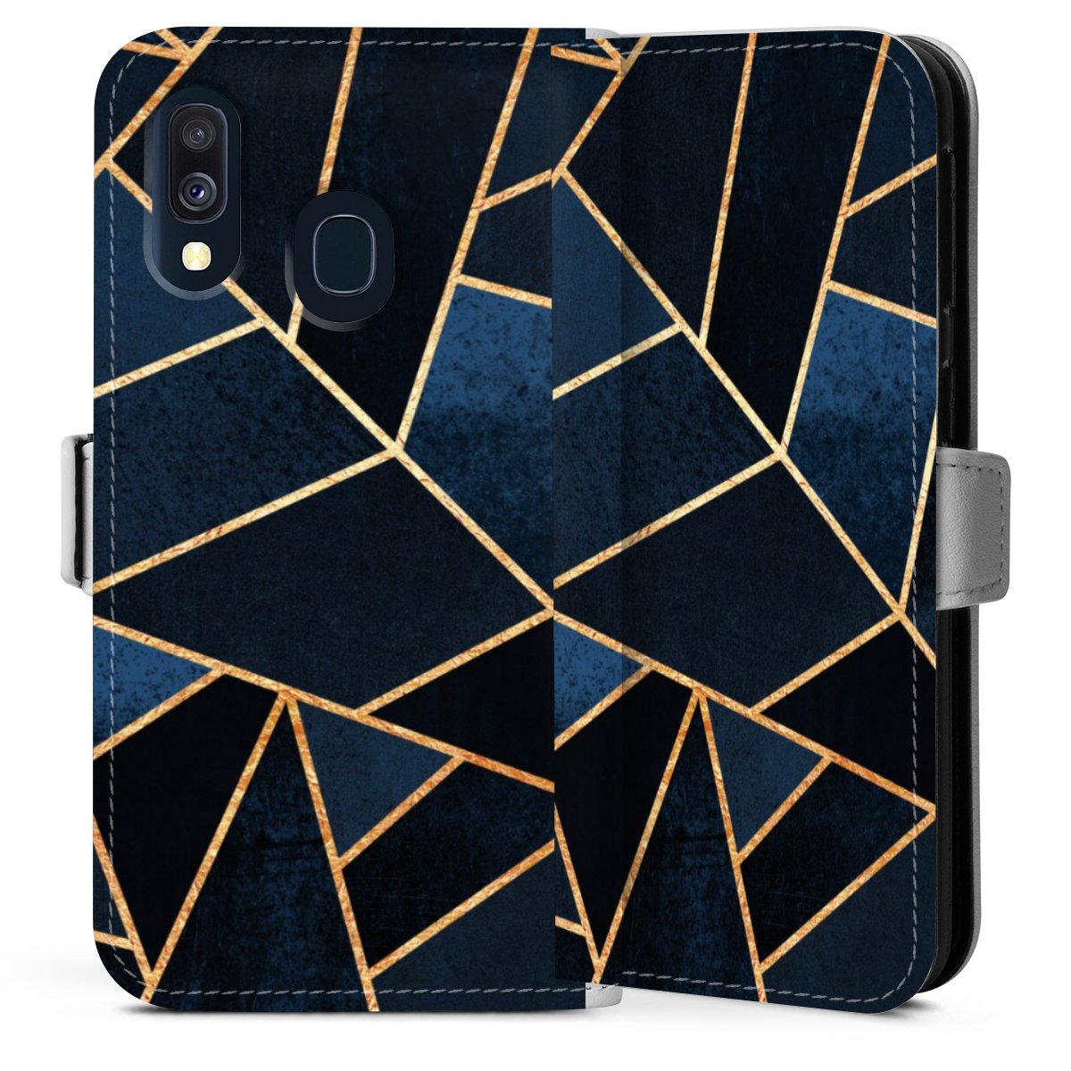 Coque avec languette