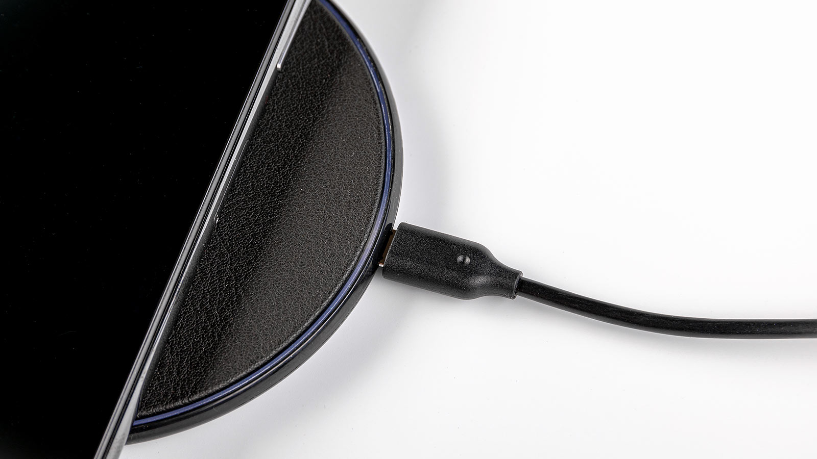 Wireless Charger Schwarz Schwarz