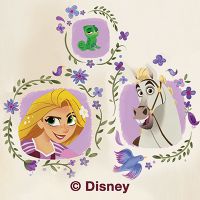 Rapunzel, Pascal and Maximus - Disney Princess