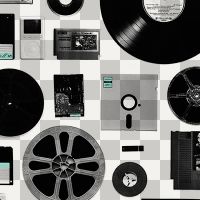 Data Tee ohne Hintergrund - Florent Bodart