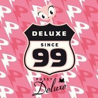 College Style Cat - Pussy Deluxe