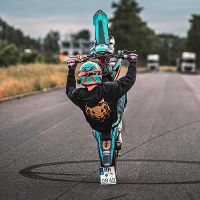 Blackout Wheelie - Blackout